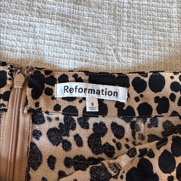 Reformation Black and Tan Skater Skirt - Picture 2 of 4